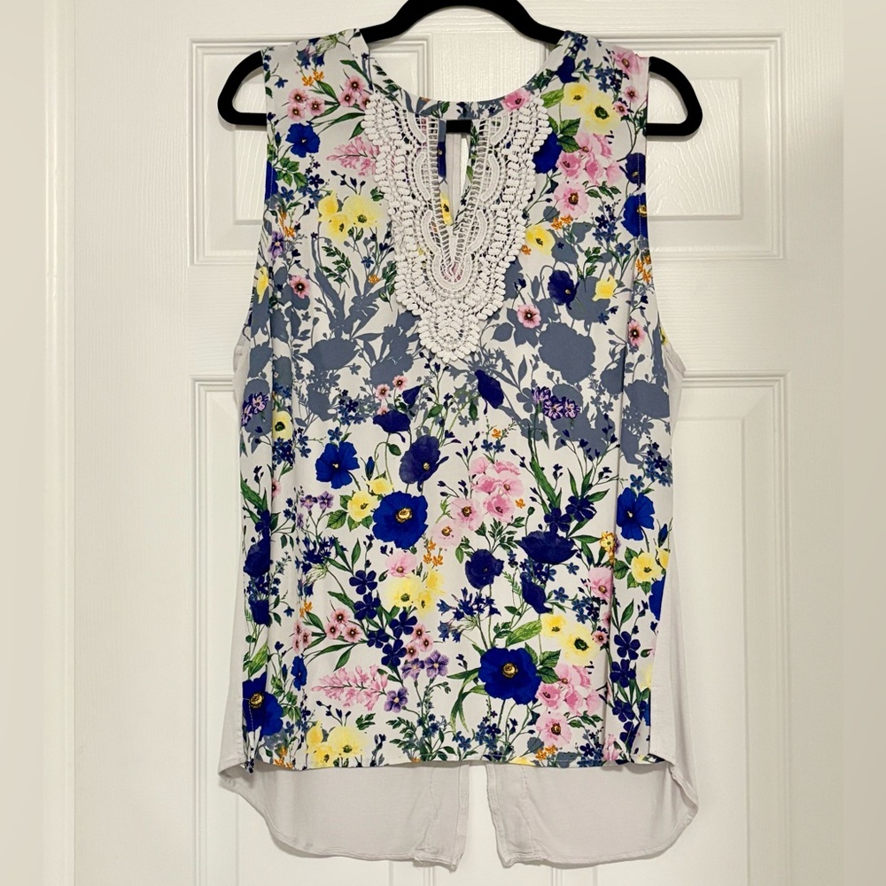 Daniel Rainn Quin Keyhole Crochet Top